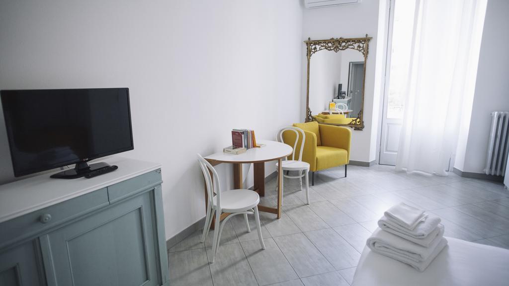 Ferienwohnung Italianway-Corso Sempione 96 Mailand Exterior foto